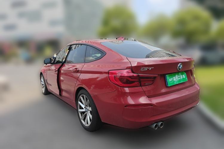 Used BMW 3 Series GT 2018 320i Sport Edition Rear Left 45 Deg