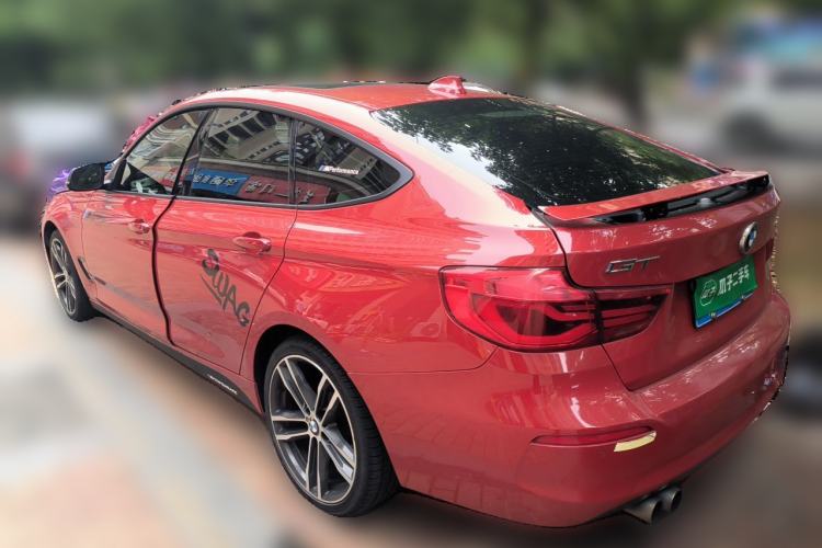 Used BMW 3 Series GT 2018 320i Sport Edition Rear Left 45 Deg