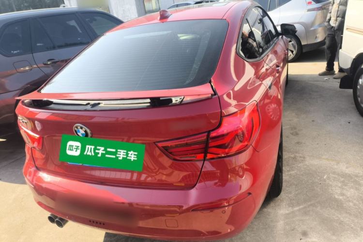 Used BMW 3 Series GT 2018 320i Sport Edition Rear
