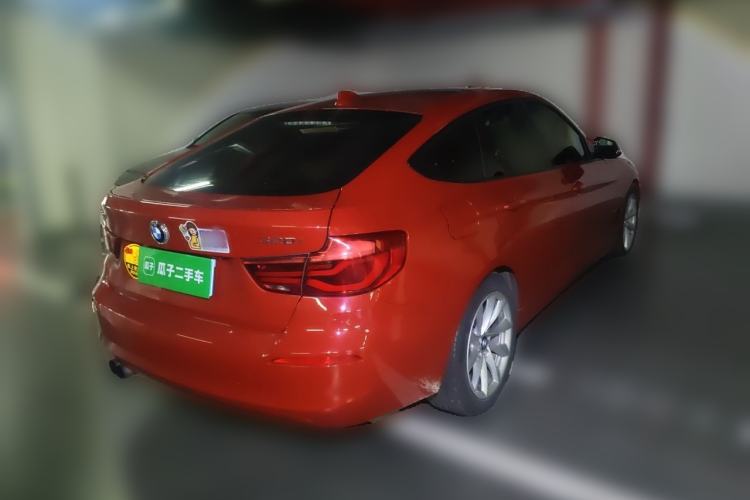 Used BMW 3 Series GT 2018 320i Sport Edition Rear Right 45 Deg