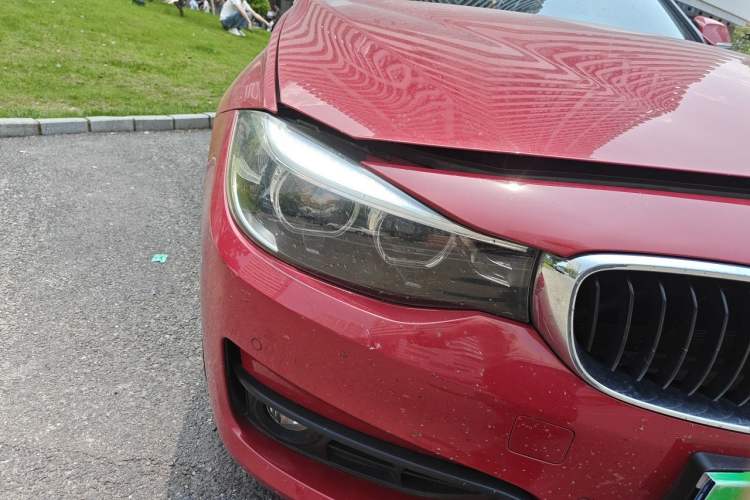 Used BMW 3 Series GT 2018 320i Sport Edition Right Front Headlight