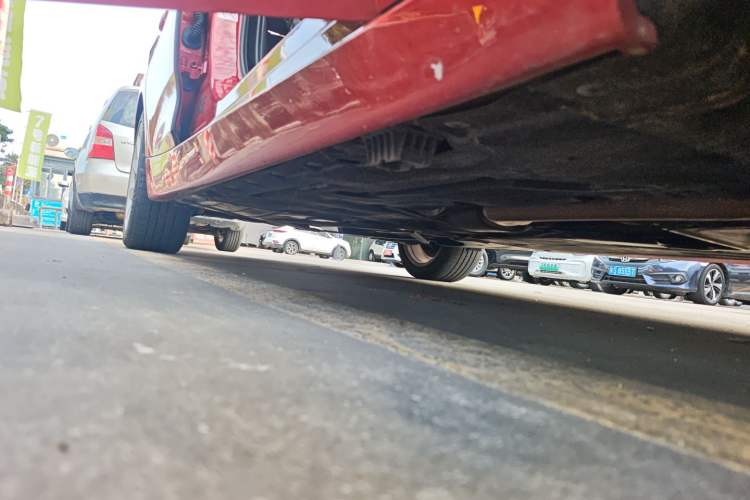 Used BMW 3 Series GT 2018 320i Sport Edition Right Side Sill