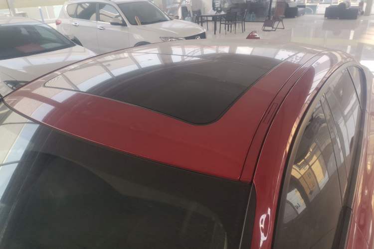Used BMW 3 Series GT 2018 320i Sport Edition Roof