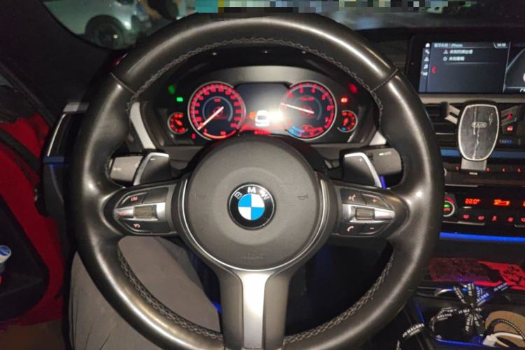 Used BMW 3 Series GT 2018 330i xDrive M Sport Edition Steering Wheel