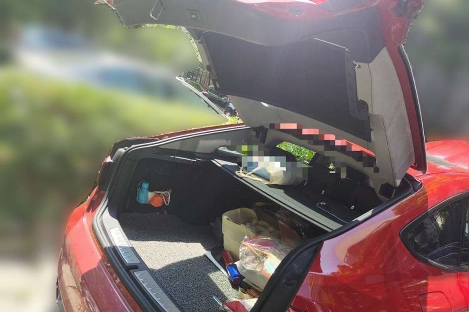 Used BMW 3 Series GT 2018 320i Sport Edition Trunk