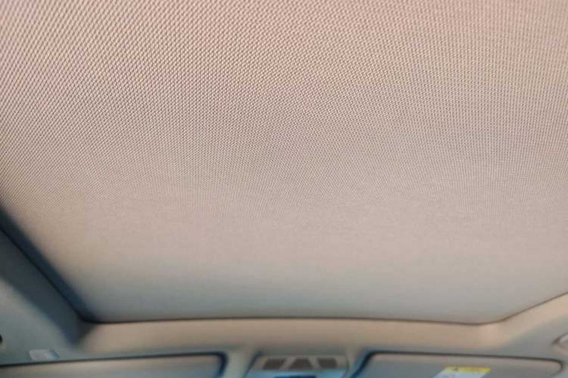 Used BMW 3 Series GT 2018 320i Sport Edition Headliner