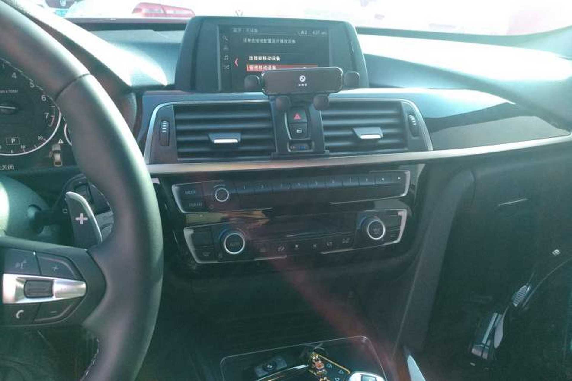 Used BMW 3 Series GT 2018 320i M Sport Edition Audio And AC Panel