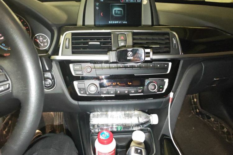 Used BMW 3 Series GT 2018 320i Sport Edition Audio And AC Panel