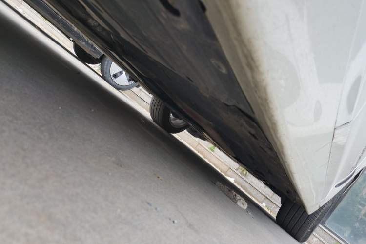Used BMW 3 Series GT 2018 320i Sport Edition Chassis Rear Right