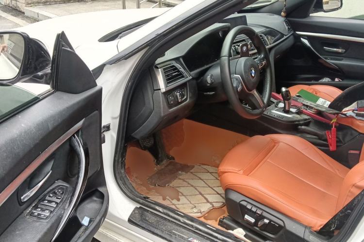 Used BMW 3 Series GT 2018 320i Sport Edition Driver Seat