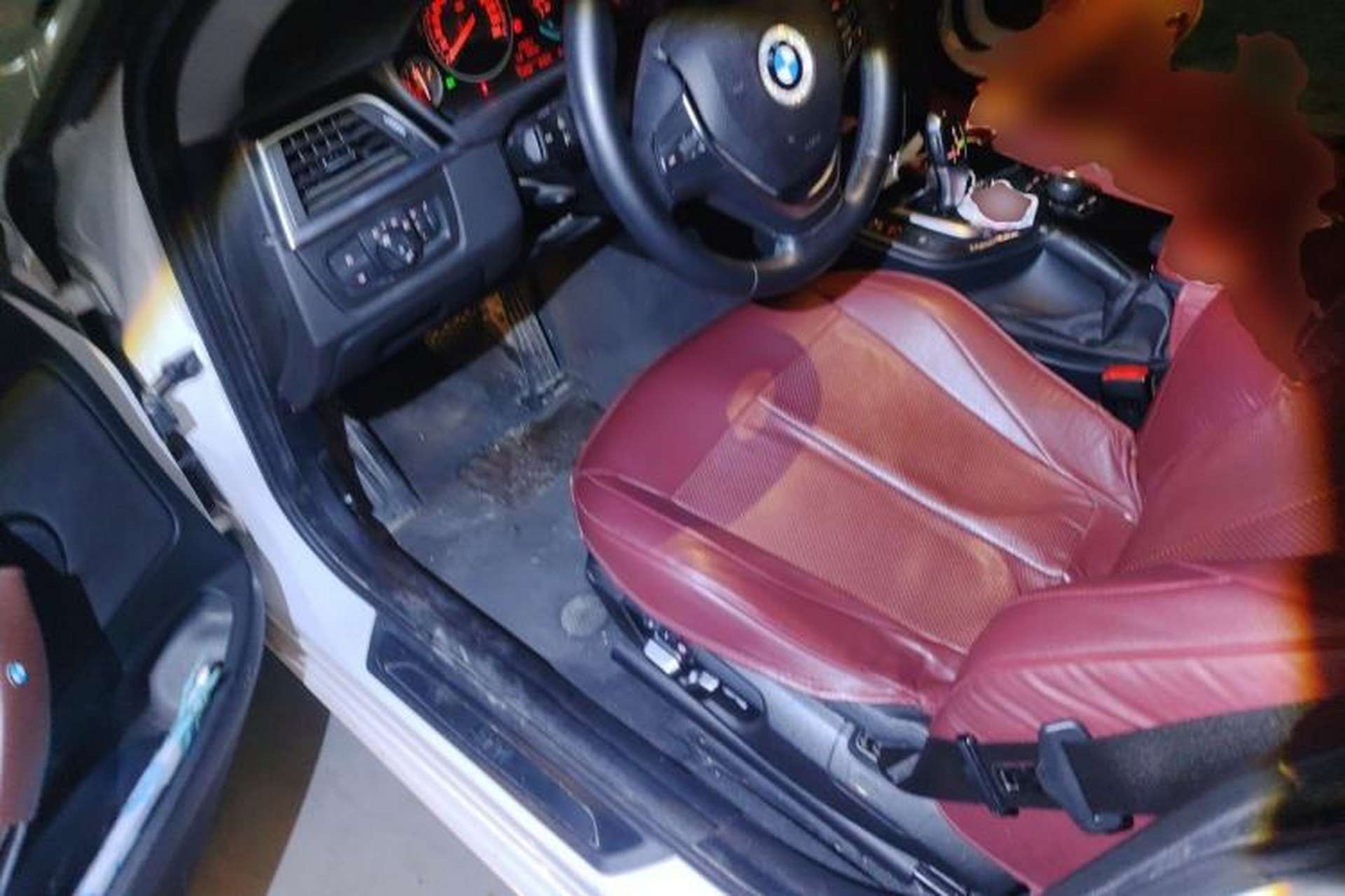 Used BMW 3 Series GT 2018 320i Sport Edition Driver Seat