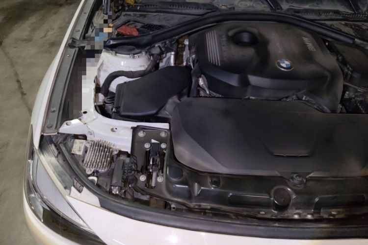 Used BMW 3 Series GT 2018 330i xDrive M Sport Edition Engine Bay Right