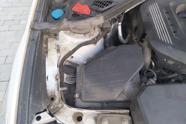Used BMW 3 Series GT 2018 320i Sport Edition Engine Bay Right