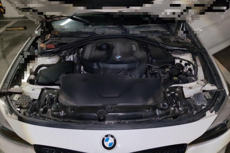 Used BMW 3 Series GT 2018 330i xDrive M Sport Edition Engine Bay
