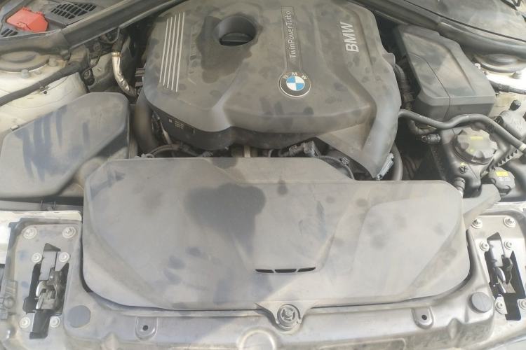 Used BMW 3 Series GT 2018 320i Sport Edition Engine Bay