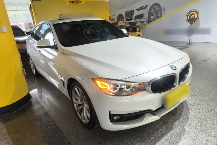 Used BMW 3 Series GT 2018 320i Sport Edition Exterior 1