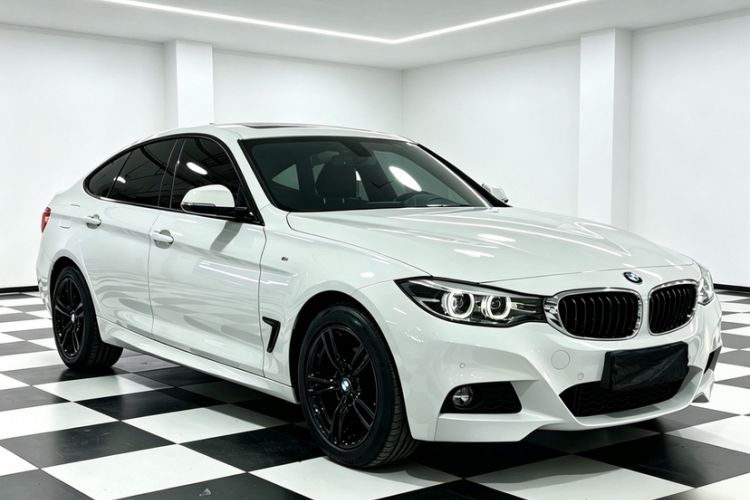 Used BMW 3 Series GT 2018 320i M Sport Edition Exterior 2