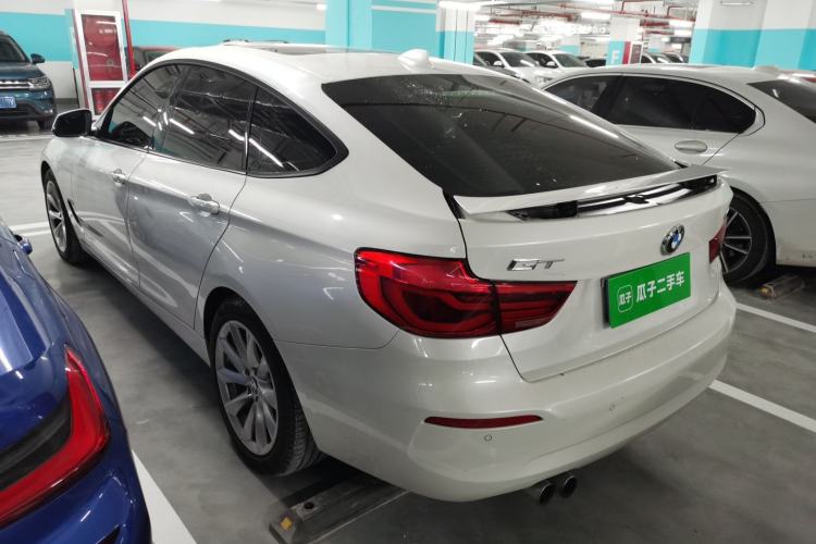 Used BMW 3 Series GT 2018 320i Sport Edition Exterior 2