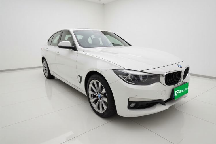 Used BMW 3 Series GT 2018 320i Sport Edition Exterior 2