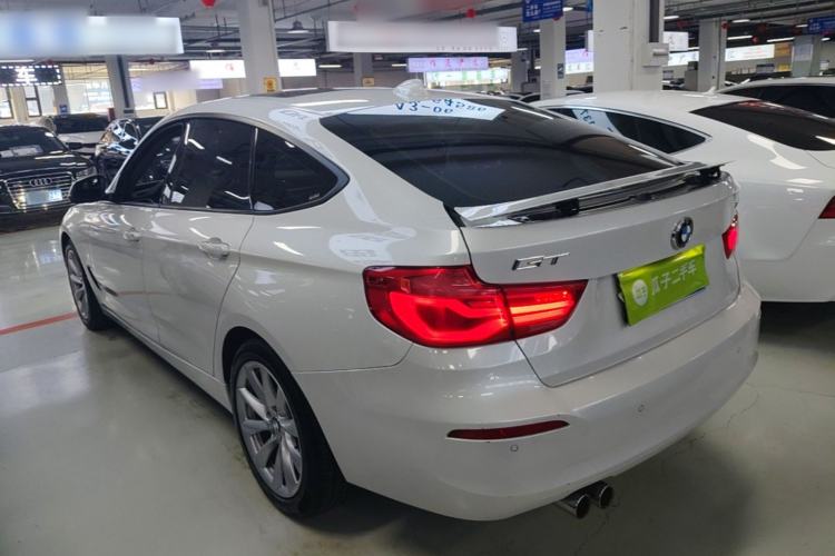 Used BMW 3 Series GT 2018 320i Sport Edition Exterior 2