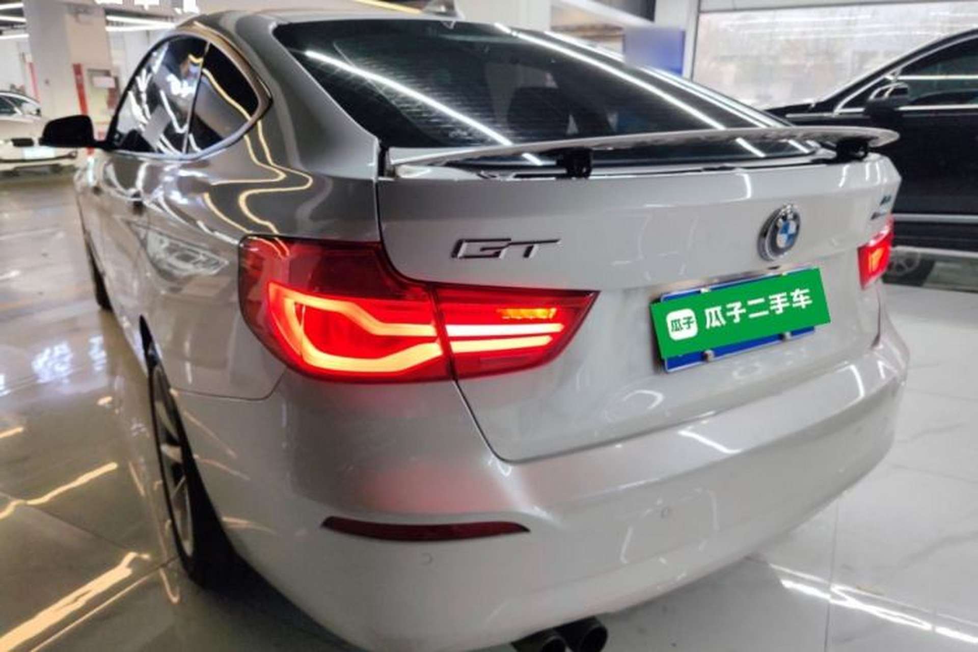 Used BMW 3 Series GT 2018 320i Sport Edition Exterior 2