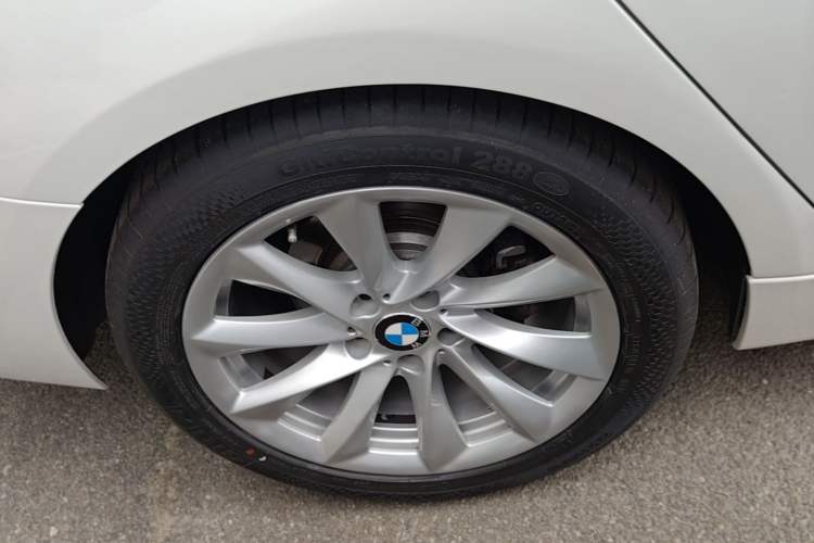Used BMW 3 Series GT 2018 320i Sport Edition Exterior 5