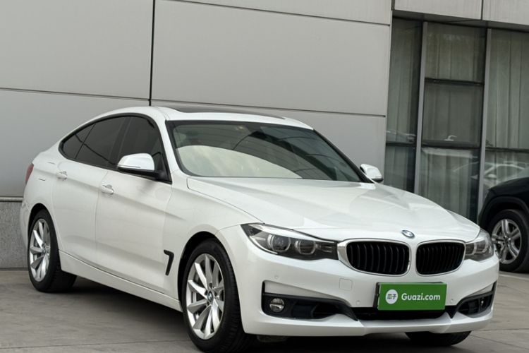 Used BMW 3 Series GT 2018 320i Sport Edition Exterior 5