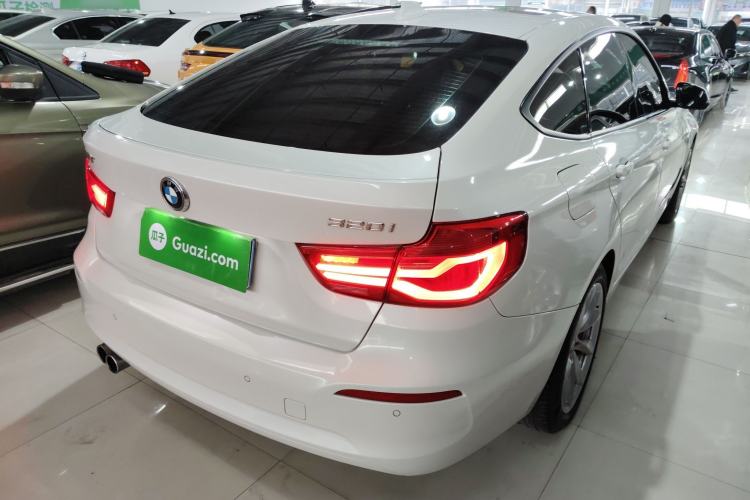 Used BMW 3 Series GT 2018 320i Sport Edition Exterior 5