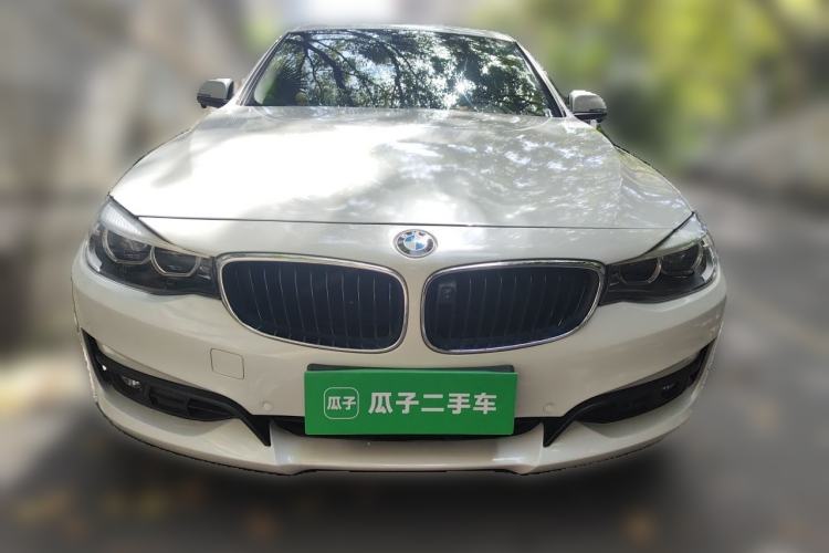 Used BMW 3 Series GT 2018 320i Sport Edition Front