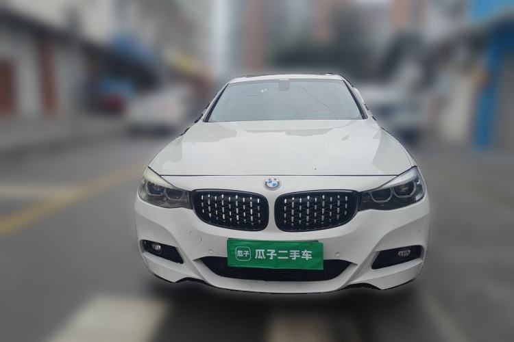 Used BMW 3 Series GT 2018 320i Sport Edition Front