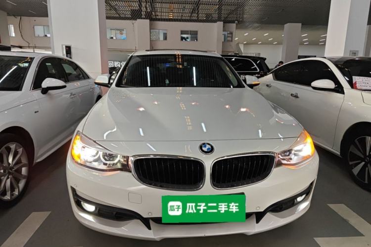 Used BMW 3 Series GT 2018 320i Sport Edition Front