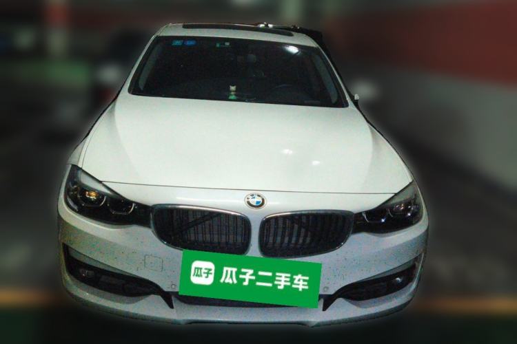 Used BMW 3 Series GT 2018 320i Sport Edition Front