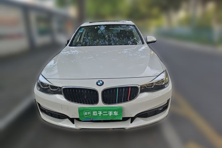 Used BMW 3 Series GT 2018 320i Sport Edition Front