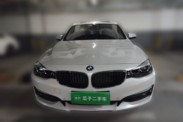 Used BMW 3 Series GT 2018 320i Sport Edition Front