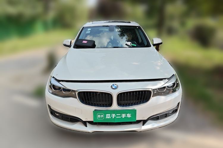 Used BMW 3 Series GT 2018 320i Sport Edition Front