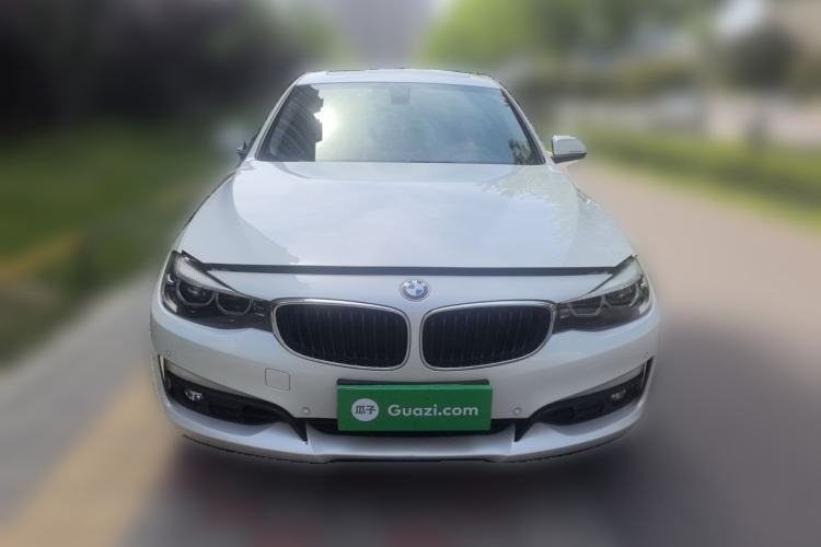 Used BMW 3 Series GT 2018 320i Sport Edition Front