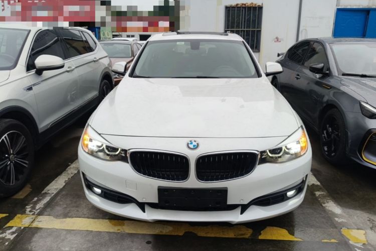 Used BMW 3 Series GT 2018 320i Sport Edition Front