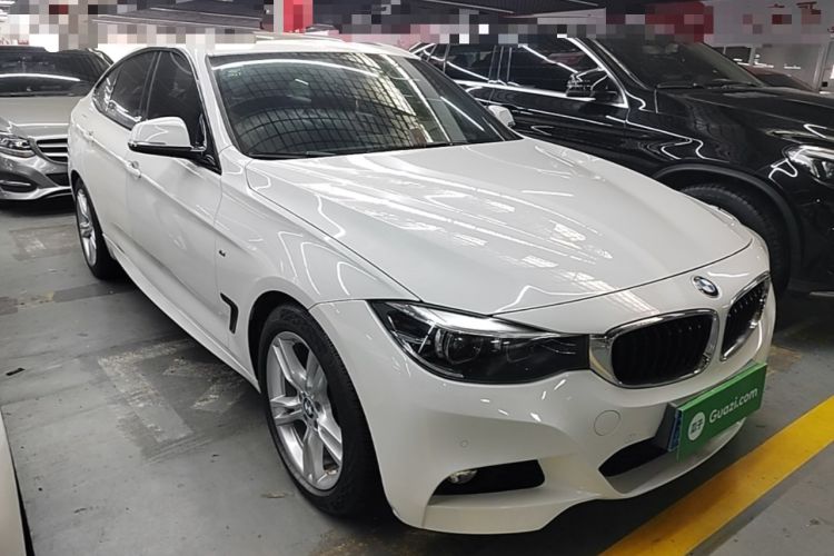 Used BMW 3 Series GT 2018 320i M Sport Edition Front Right 45 Deg