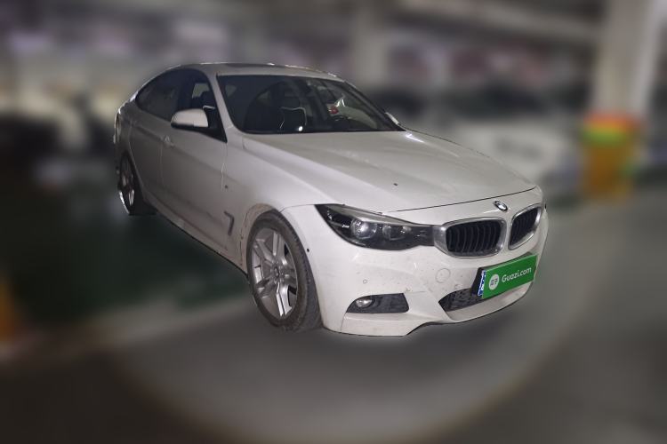 Used BMW 3 Series GT 2018 320i M Sport Edition Front Right 45 Deg