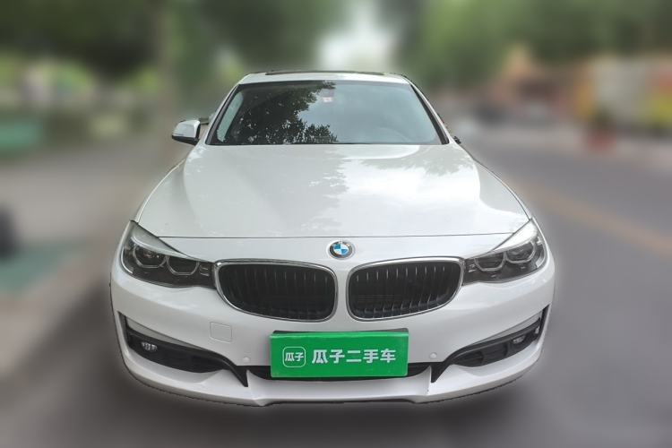 Used BMW 3 Series GT 2018 320i Sport Edition Front