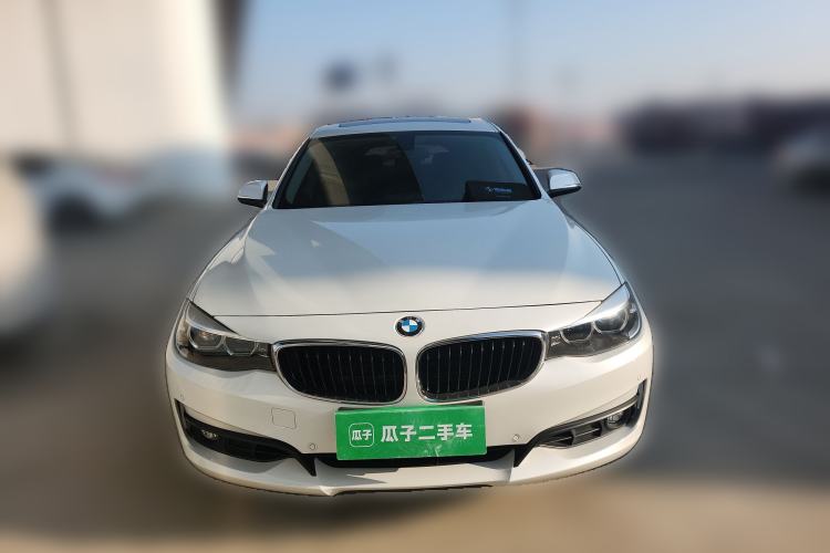 Used BMW 3 Series GT 2018 320i Sport Edition Front