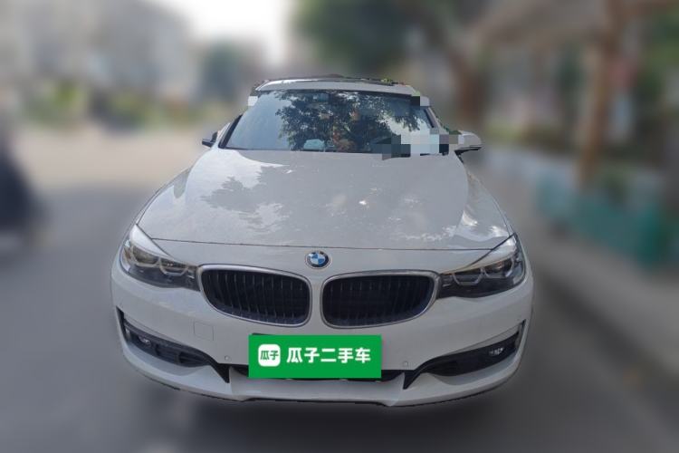 Used BMW 3 Series GT 2018 320i Sport Edition Front