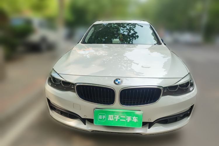 Used BMW 3 Series GT 2018 320i Sport Edition Front