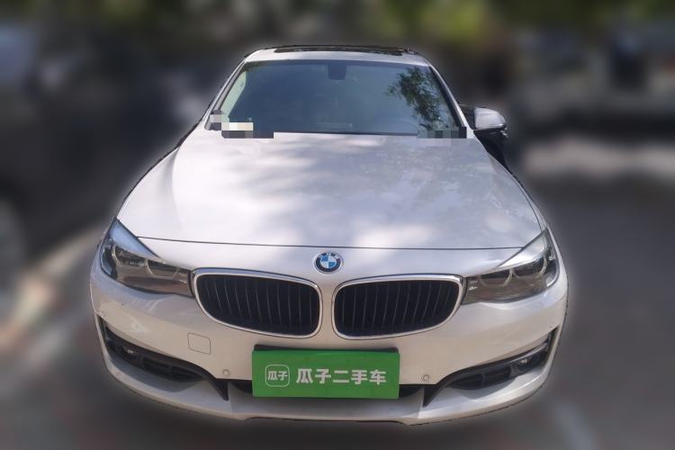Used BMW 3 Series GT 2018 320i Sport Edition Front