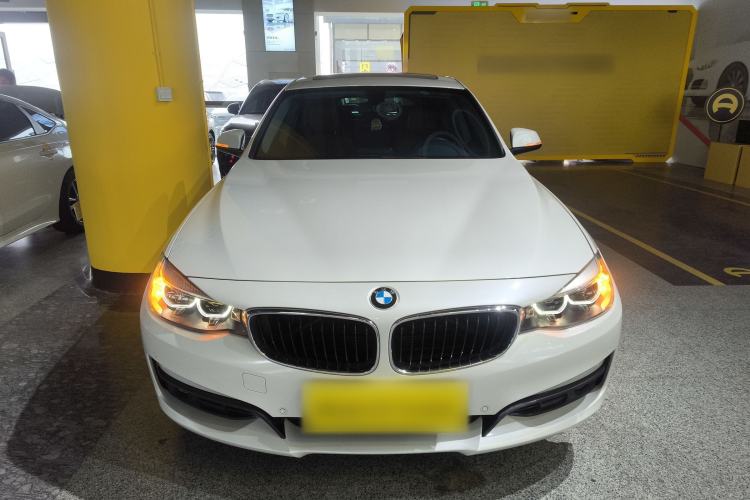 Used BMW 3 Series GT 2018 320i Sport Edition Front