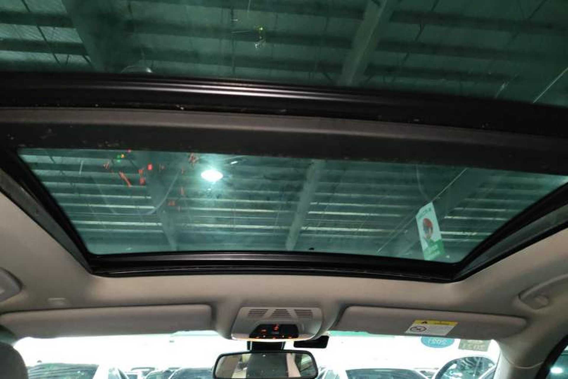 Used BMW 3 Series GT 2018 320i Sport Edition Headliner