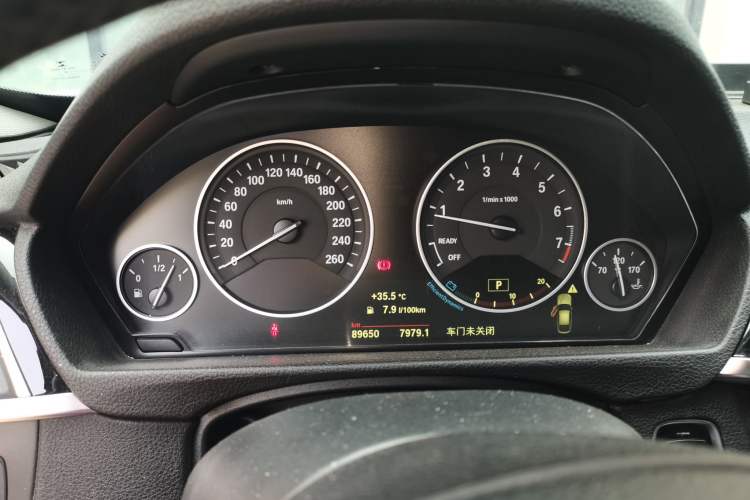 Used BMW 3 Series GT 2018 320i Sport Edition Instrument Cluster