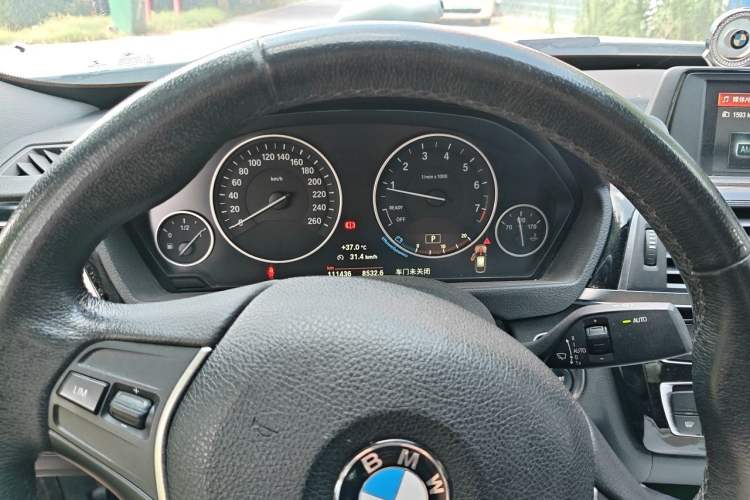 Used BMW 3 Series GT 2018 320i Sport Edition Instrument Cluster