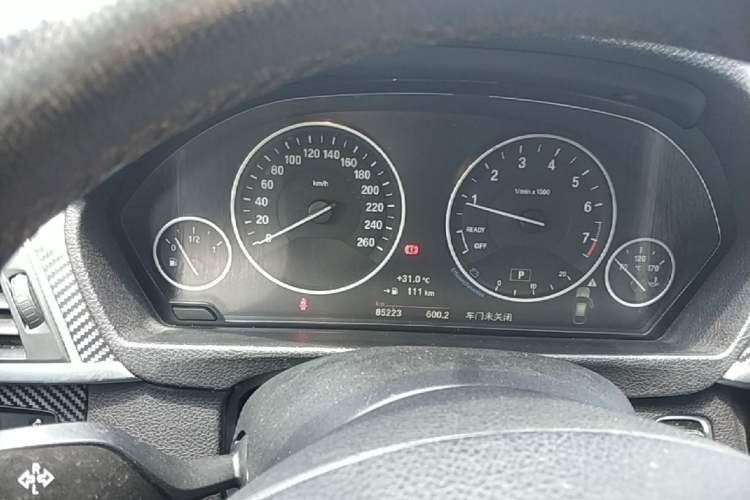 Used BMW 3 Series GT 2018 320i Sport Edition Instrument Cluster