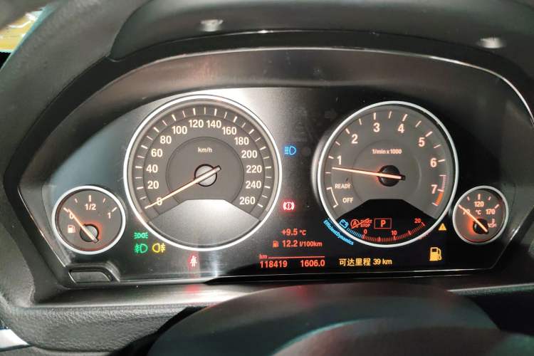 Used BMW 3 Series GT 2018 320i Sport Edition Instrument Cluster